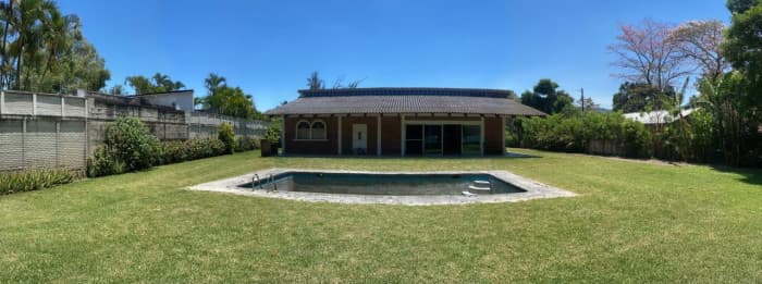 Chalet En Venta de Un Nivel A Orilla De Lago Amatitlan  - foto 2