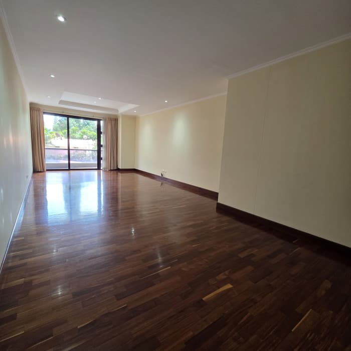 Apartamento En Renta en Zona 10 Altos De Santa Clara - foto 4