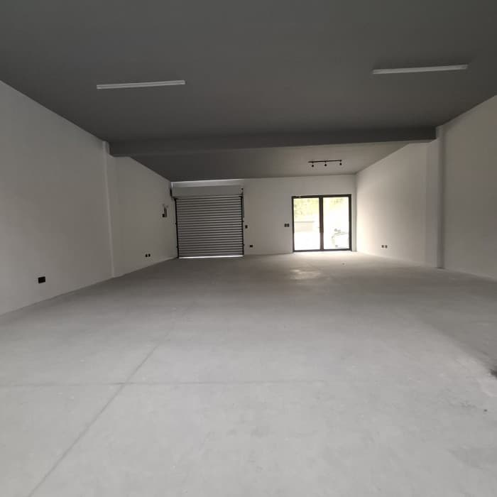 Ofibodega en alquiler en Villa Canales de 201 m2 NUEVA  - foto 4