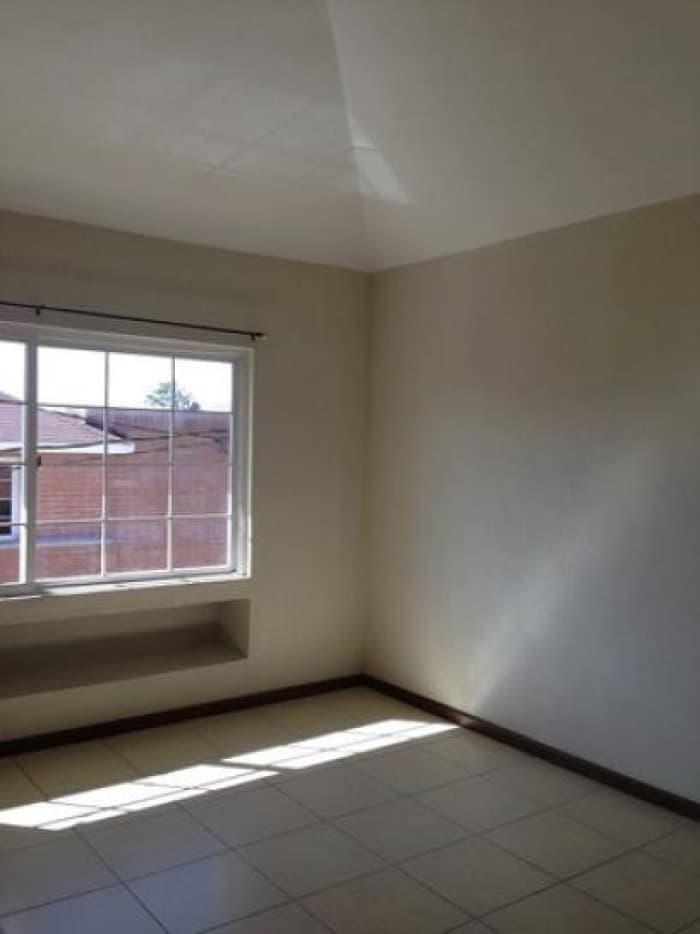 Casa en Venta en Los Cerezos Santa Catarina Pinula - foto 4