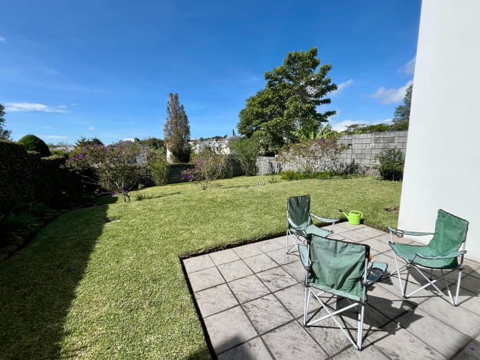 Casa en venta en La fontana II km 25 Fraijanes - foto 2