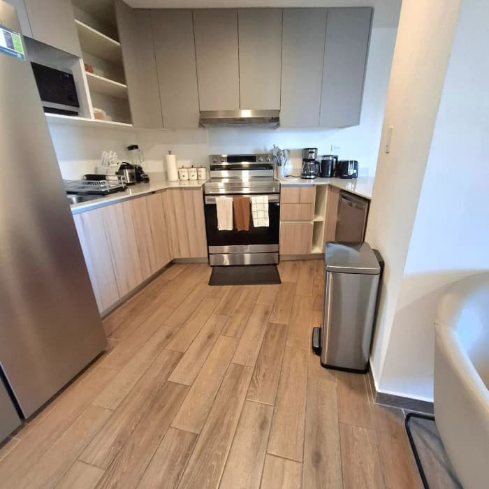 Apartamento Amueblado de 3 Habitaciones en Parque 14 - foto 4