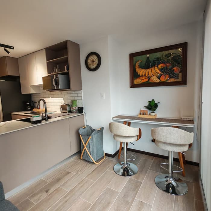 Apartamento amueblado en venta zona 10 BIKO - foto 3