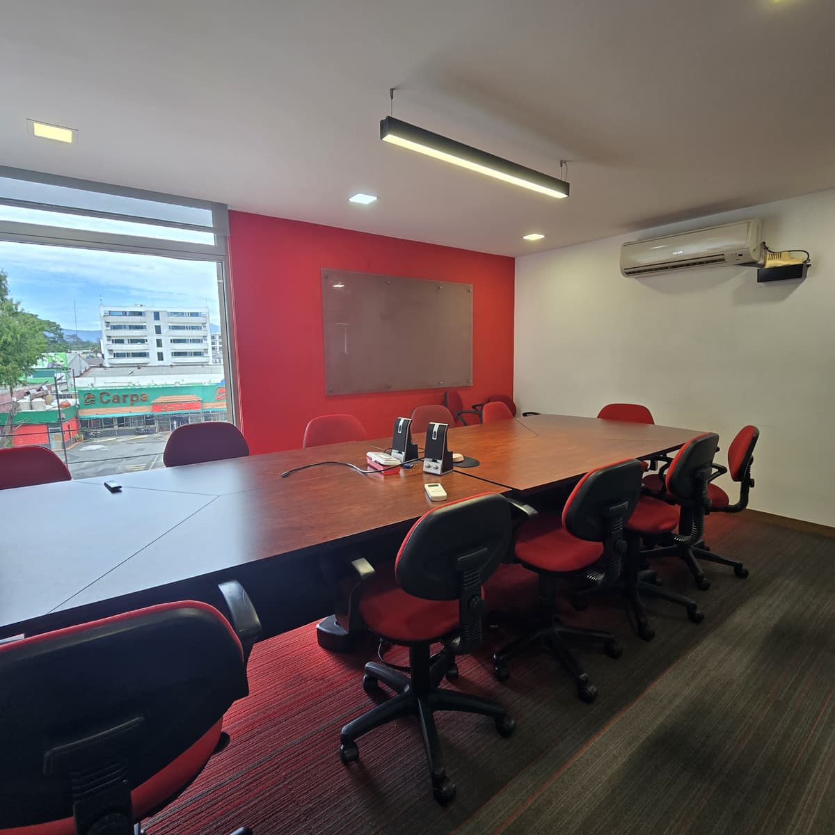 Oficinas en Venta o Alquiler Zona 9 Guatemala - foto 2