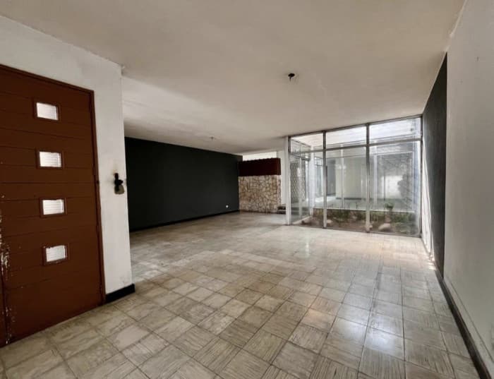 Casa Comercial En Renta Sobre Avenida Las Americas Z 13 - foto 4