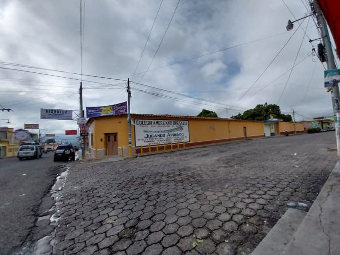 Casa comercial en esquina en Chiquimula Guatemala - foto 3