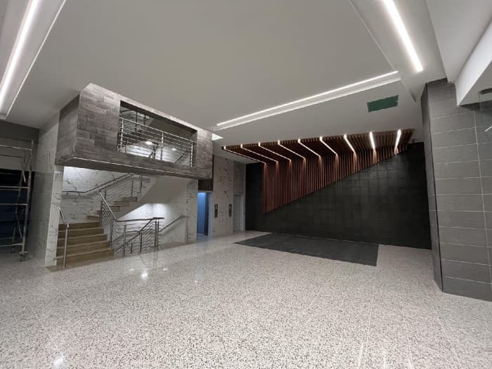EDIFICIO EN RENTA CON 8,000M2 BOULEVAR PROCERES ZONA 10 - foto 3