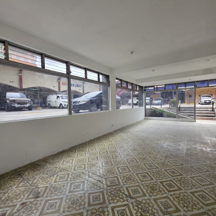 Local Comercial en RENTA Av. Las Américas Guatemala - foto 7