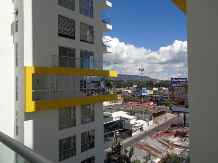 Apartamento Residencial en renta en Zona 10  - foto 3