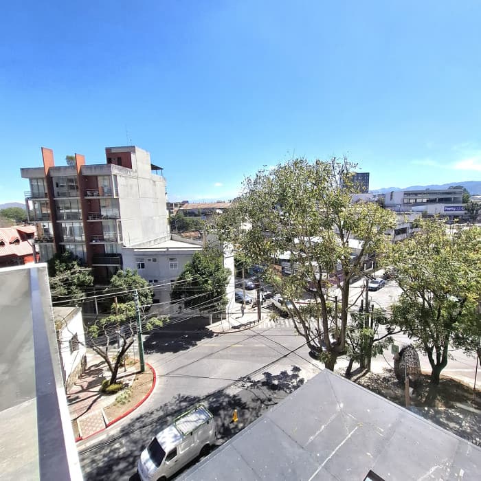 Apartamento en Renta y Venta de 2 Habitaciones Zona 4 - foto 3