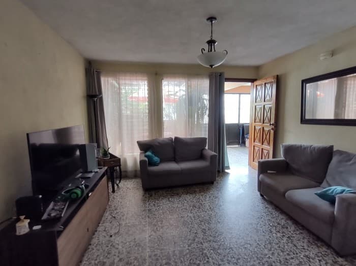 Casa en Venta en Colegio de Maestros Zona 17 - foto 4