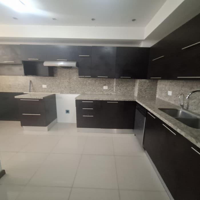 En Renta Apartamento en Zona 15 - foto 3