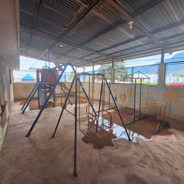 Casa Ideal para Colegio en venta Villa Nueva - foto 4