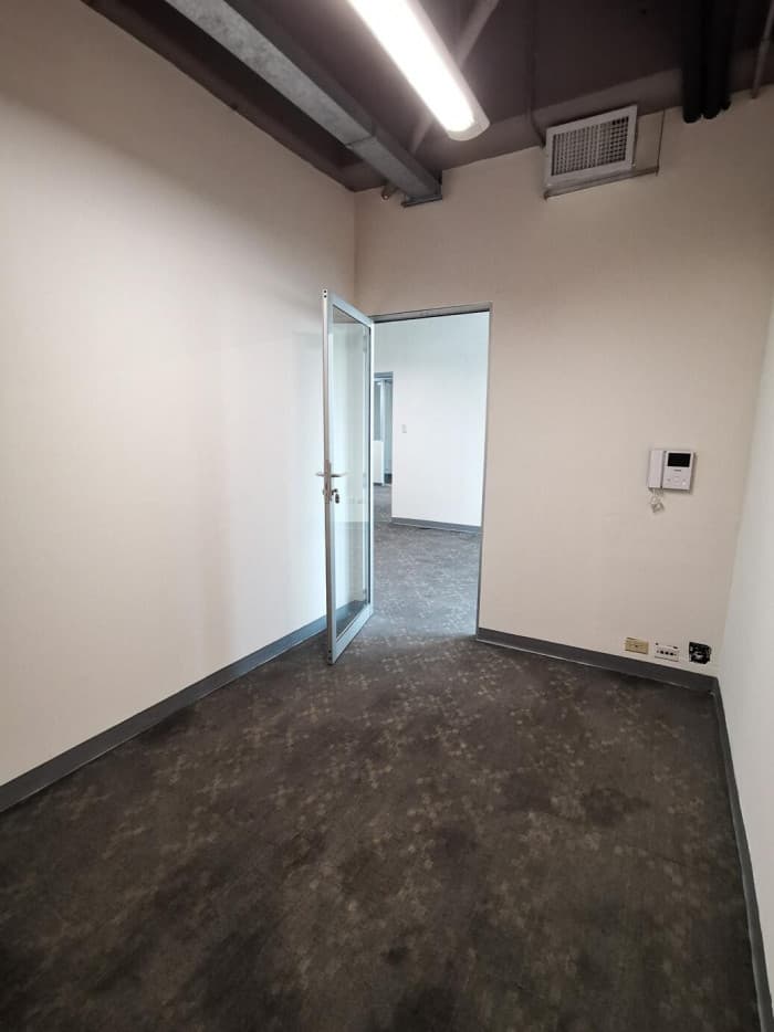 LUJOSA OFICINA EN RENTA EN ZONA 15 CIUDAD GUATEMALA - foto 4