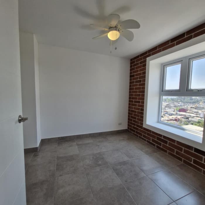 Apartamento en VENTA Y RENTA en zona 2 Ciudad Nueva  - foto 2