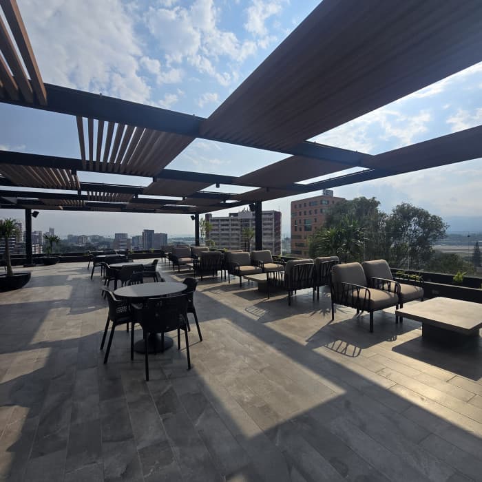 Apartamentos en Venta en Zona 14 Ave. las Americas - foto 2