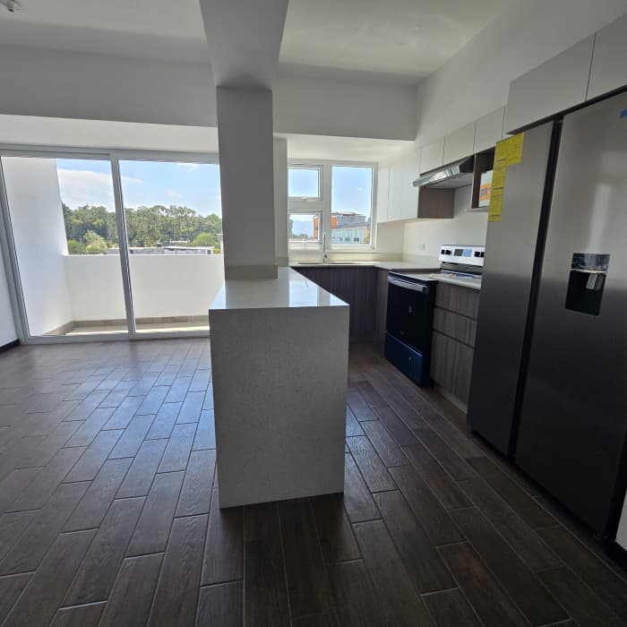 Apartamento en Renta en zona 12 Guatemala - foto 2