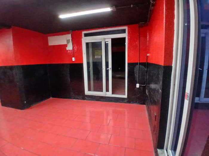 Local Oportunidad Calzada San Juan Zona 7 de  530mt2 - foto 4