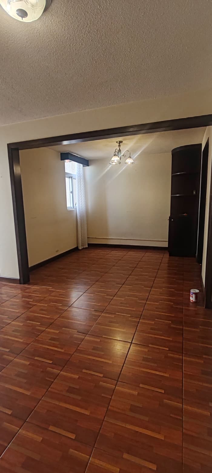 Hermosa Casa en Venta en Colinas de Monte Maria Sur!!!! - foto 4