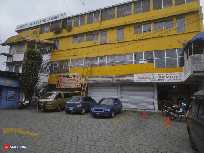 Plaza comercial en venta zona 18 Guatemala - foto 2