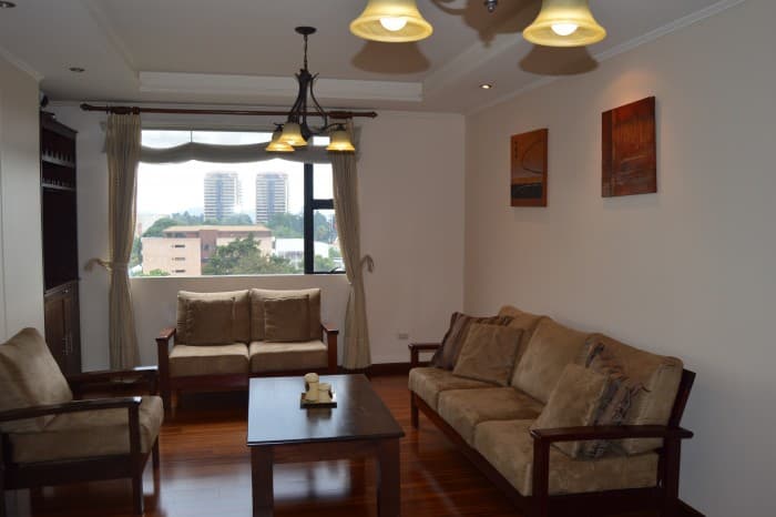 Apartamento amueblado en renta en zona 10 Guatemala - foto 2