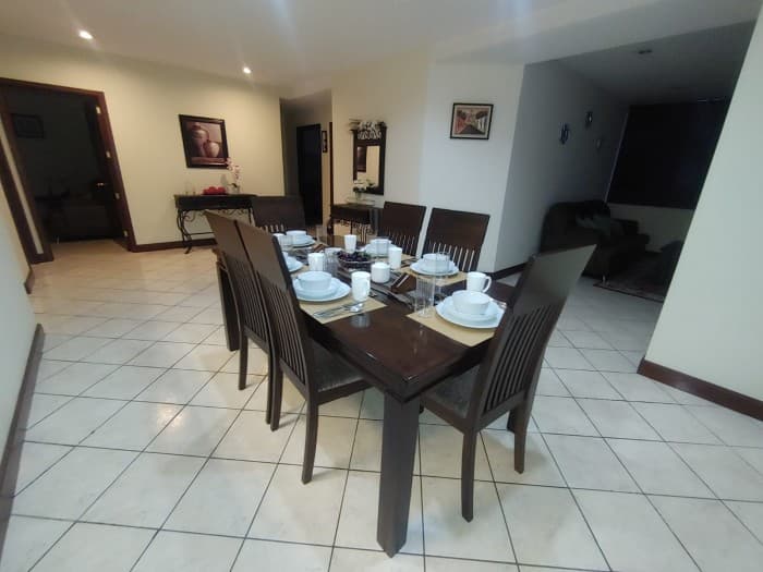 Apartamento en Alquiler Amueblado en Milenia Zona 10 - foto 2