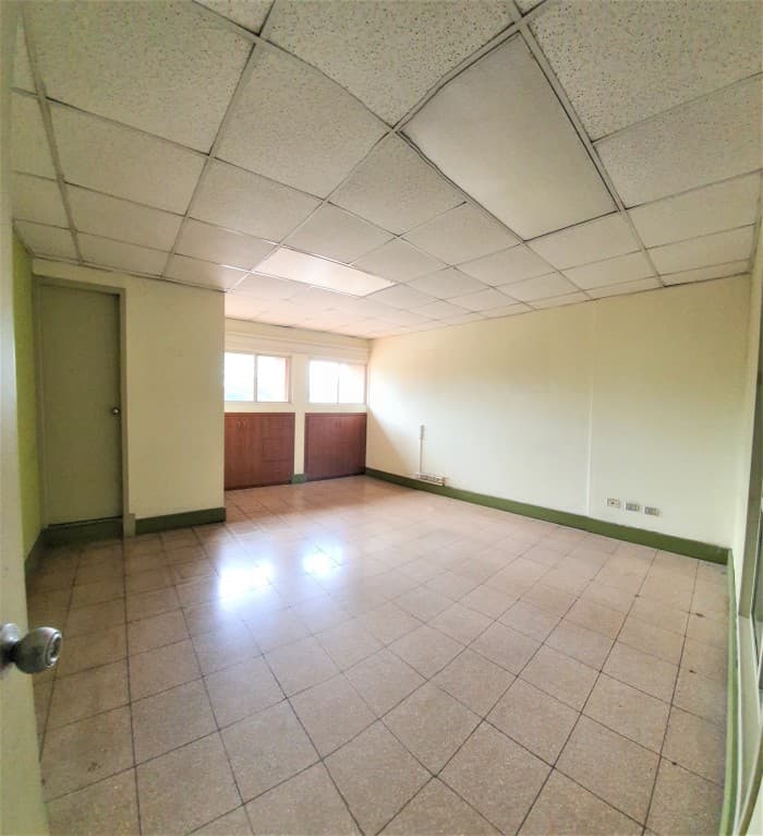 Oficina En Venta Century Plaza zona 13 Guatemala - foto 2