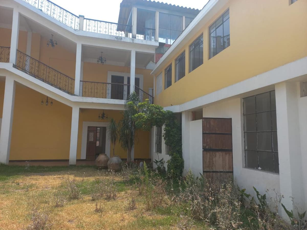 En Venta hotel en el centro histórico Quetzaltenango - foto 3