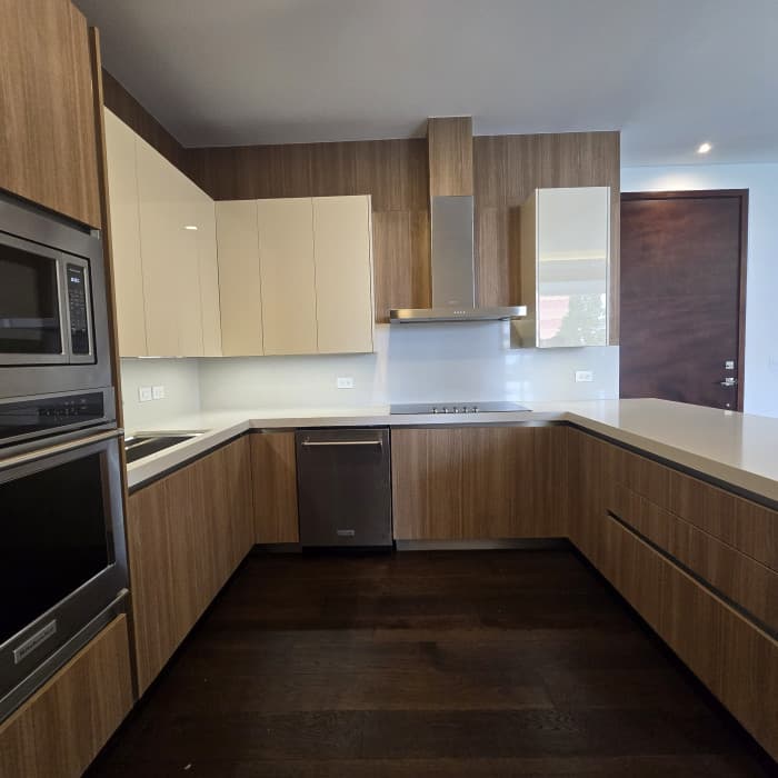 Lujoso Apartamento en renta o venta zona 14 Guatemala - foto 4