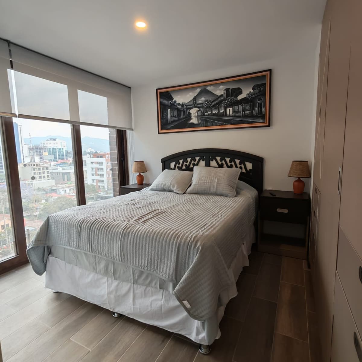 Apartamento amueblado en venta zona 10 BIKO - foto 4