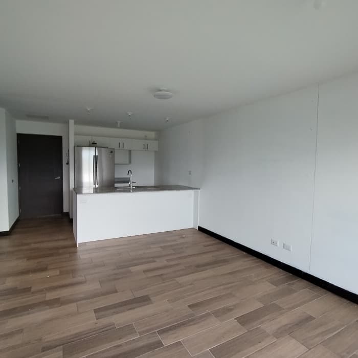 Apartamento en venta o renta en zona 2 Ciudad Nueva  - foto 4