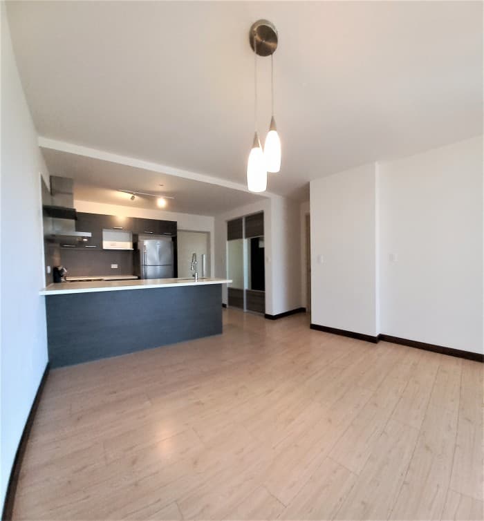 Apartamento Venta en Zona 10 - foto 2