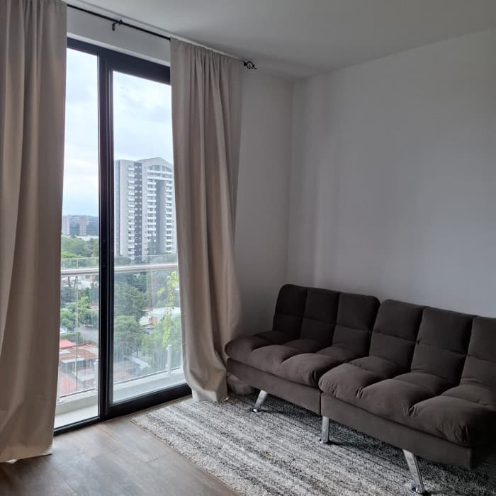 Apartamento Amueblado en Renta en VH II Zona 15  - foto 4