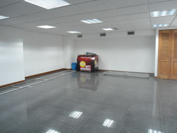 Local Comercial en alquiler zona 18 Guatemala - foto 4