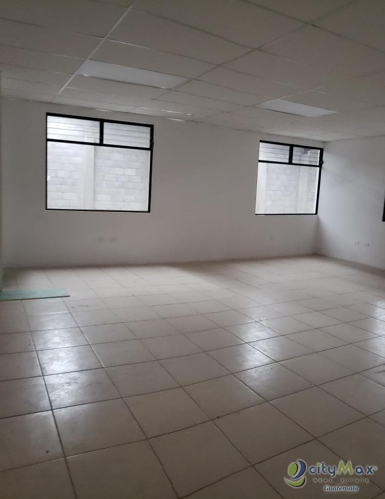 Ofibodega en venta en Quetzaltenango con 490 m2 totales - foto 4