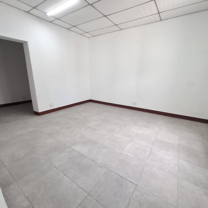 Casa de renta de uso comercial en zona 1 Guatemala - foto 3