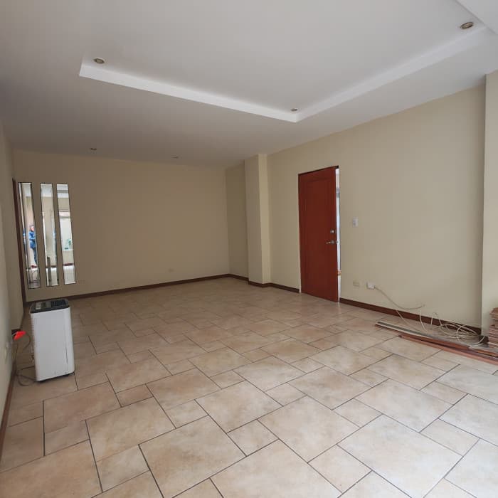 Apartamento en Venta y Renta cercano Z.15 Guatemala - foto 3