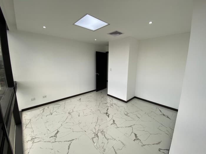Clínica Medica en Renta en Renovati Zona 10 - foto 3