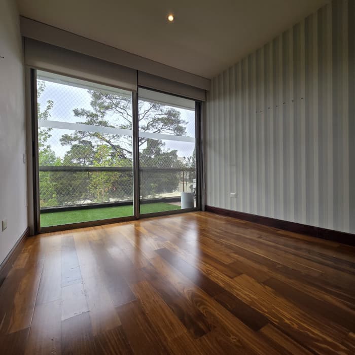 En Alquiler Apartamento en Tiffany Zona 14 - foto 17