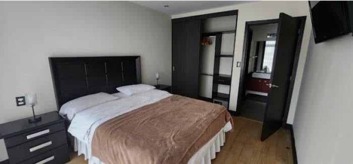 En Alquiler Apartamento Amueblado en Zona 15  - foto 4