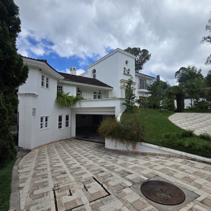 Casa en venta en Foresta de Cayala zona 16 - foto 2