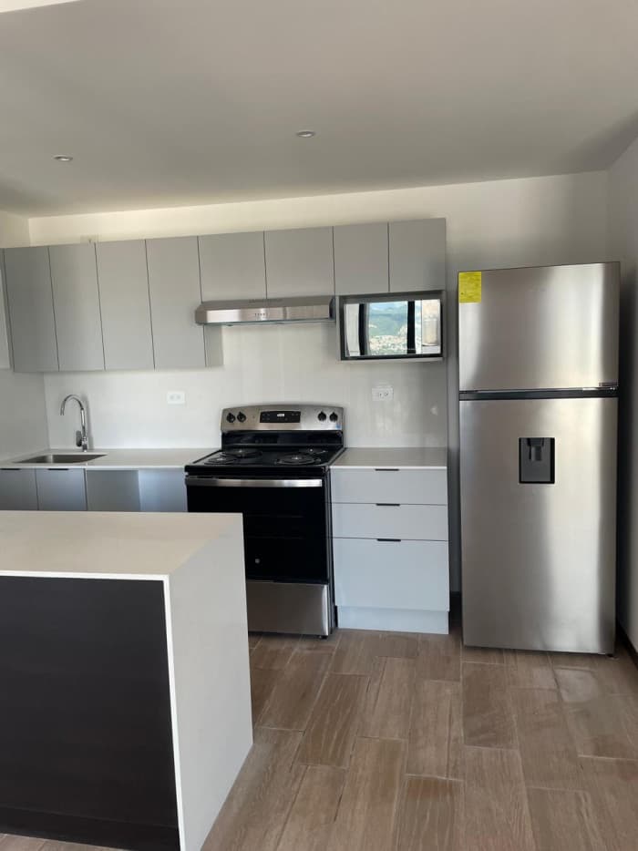 Apartamento Nuevo para estrenar en Renta Altaire Z. 11  - foto 3