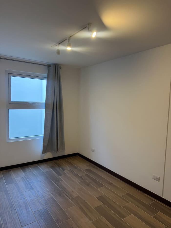 Apartamento en Venta con terraza cerca de la USAC - foto 4