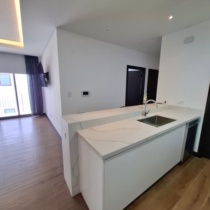 Apartamento Amueblado de 2 Habitaciones Cayalá Zona 16 - foto 4