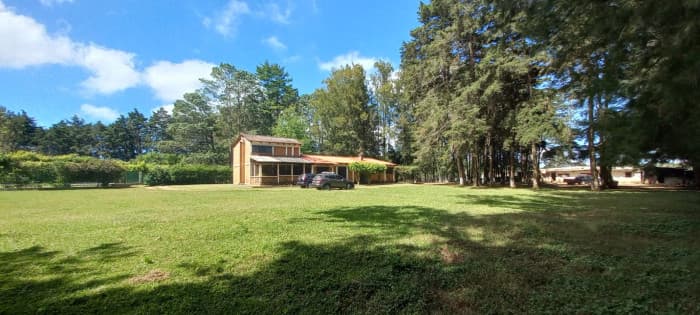 Granja con casa 25 mil varas de jardin en Venta - foto 2