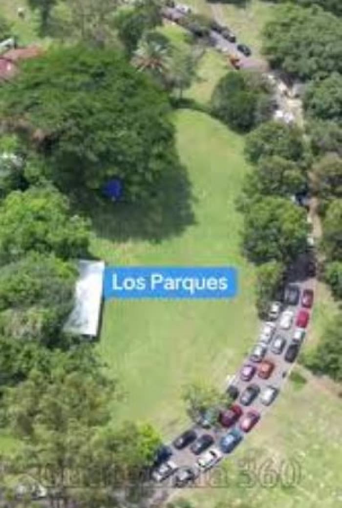 Terreno en venta Cementerio Los Parques - foto 3
