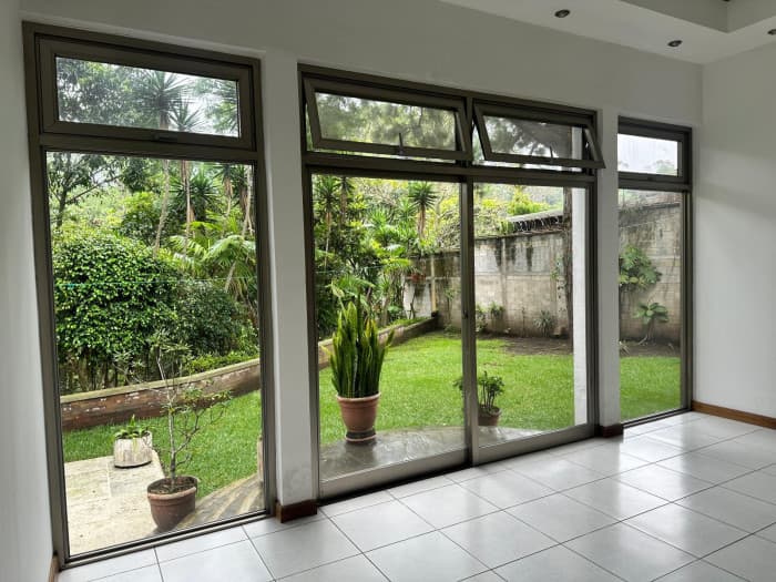 Casa Residencial dentro de garita en Venta en Zona 16  - foto 3