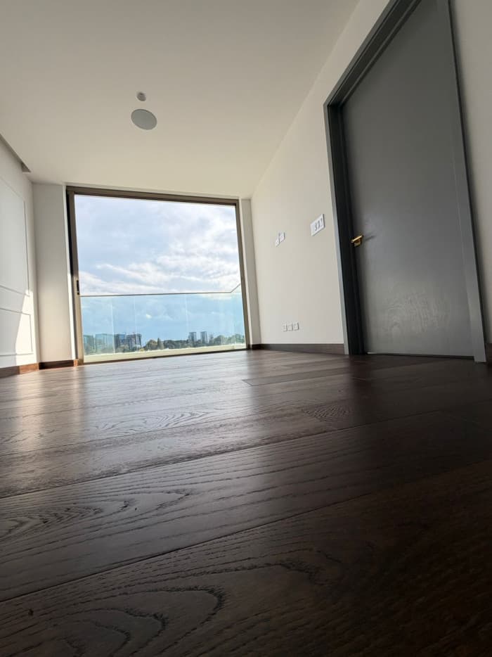 Apartamento en Renta de 3 Habitaciones en zona 10 - foto 2
