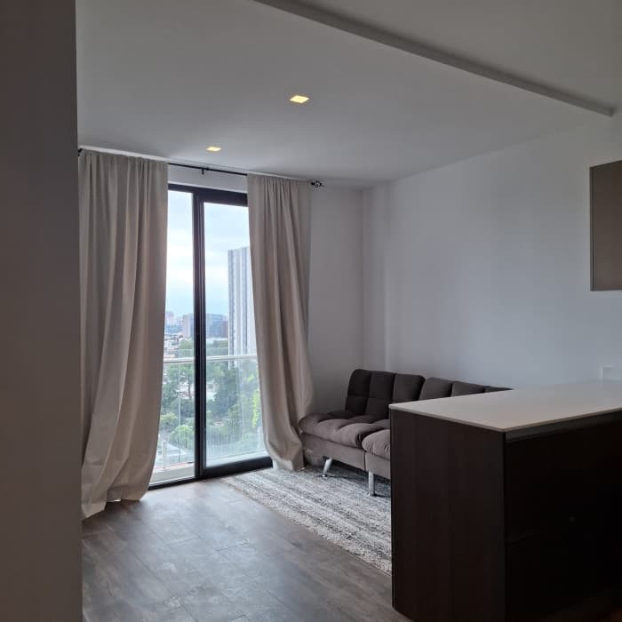 Apartamento Amueblado en Renta en VH II Zona 15  - foto 2