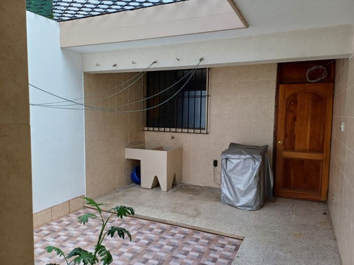Town House Amueblado Zona 15 Vista Hermosa 1 - foto 3
